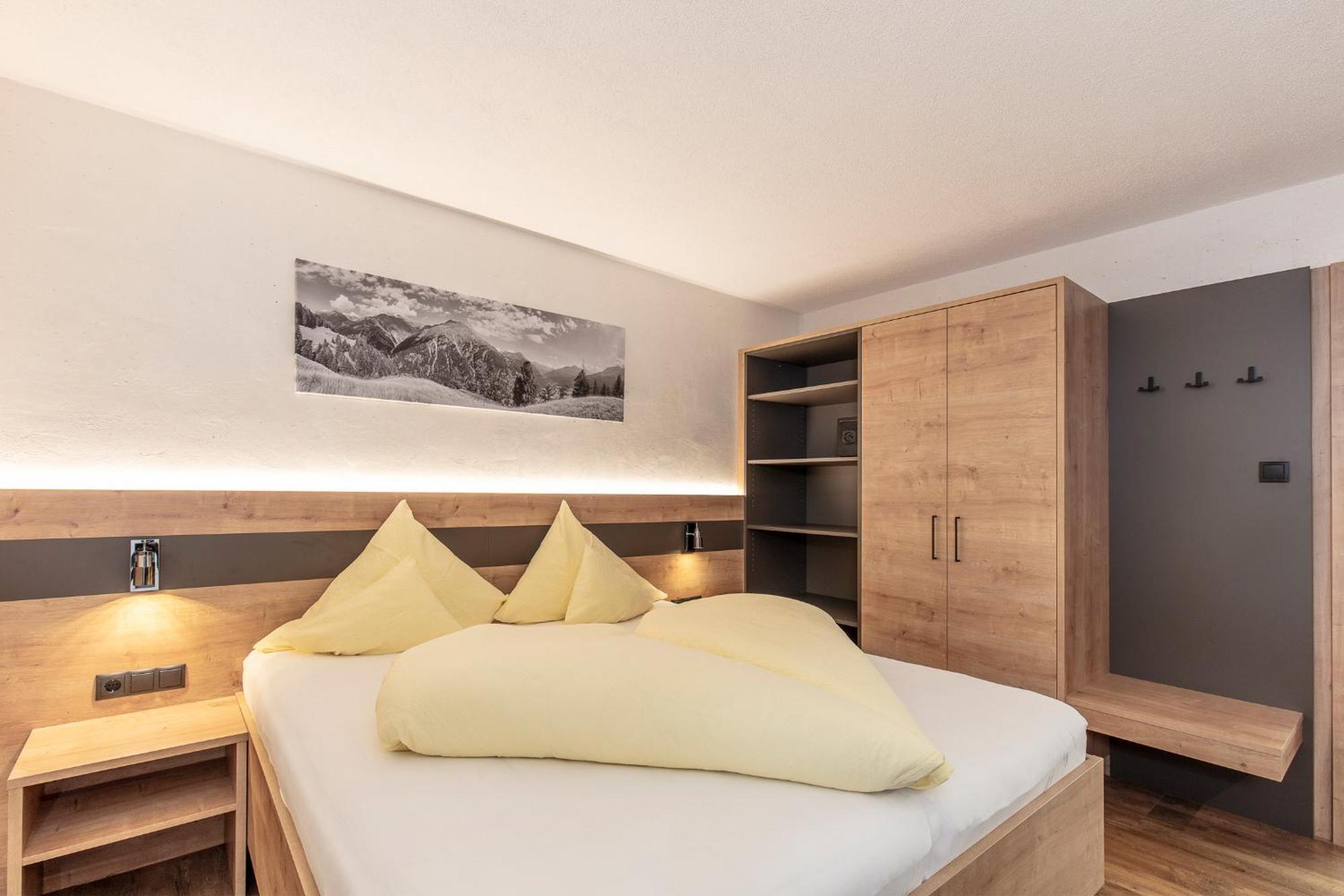 Haus Manfred Hotel Solden Ngoại thất bức ảnh