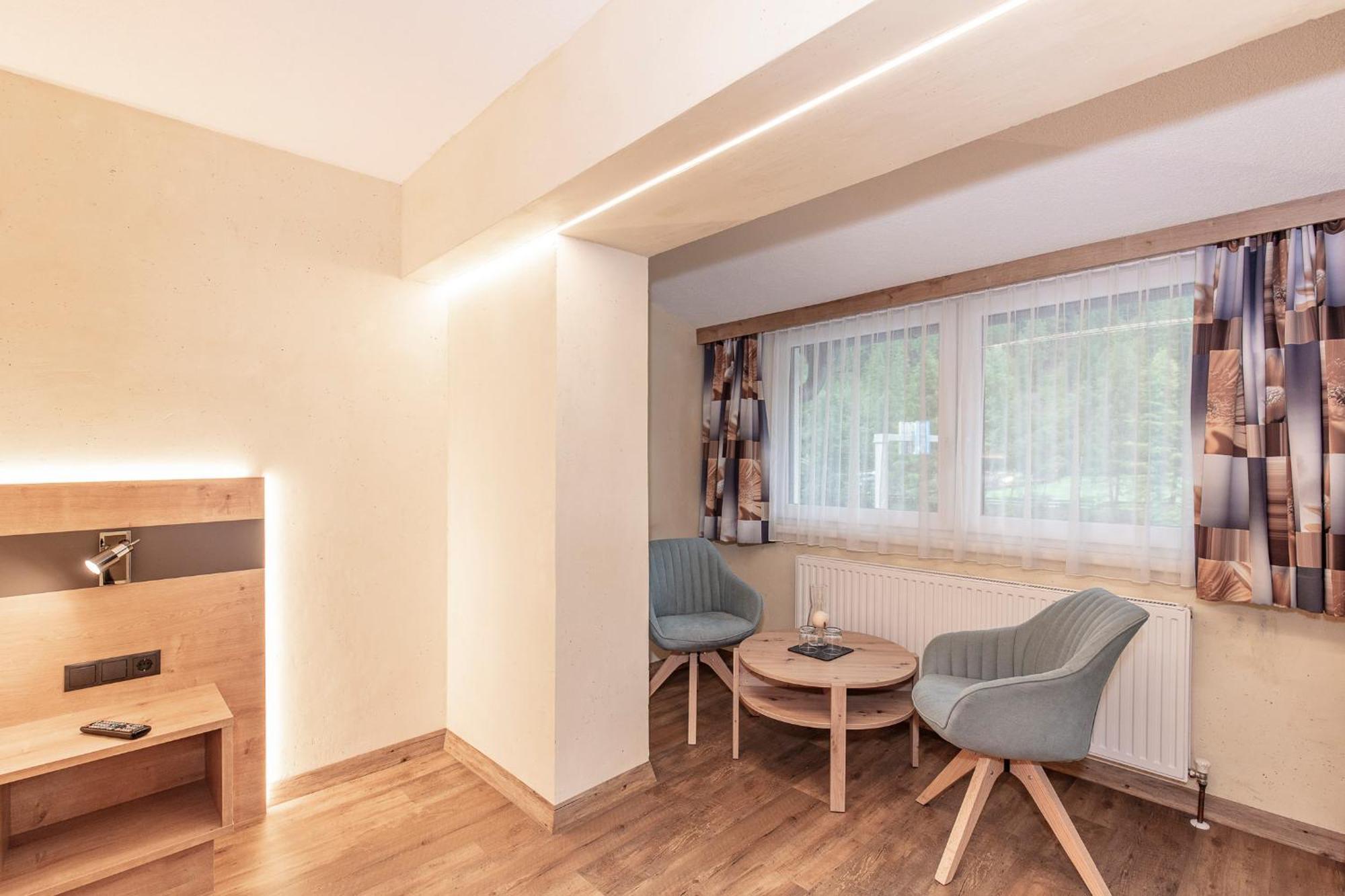 Haus Manfred Hotel Solden Ngoại thất bức ảnh