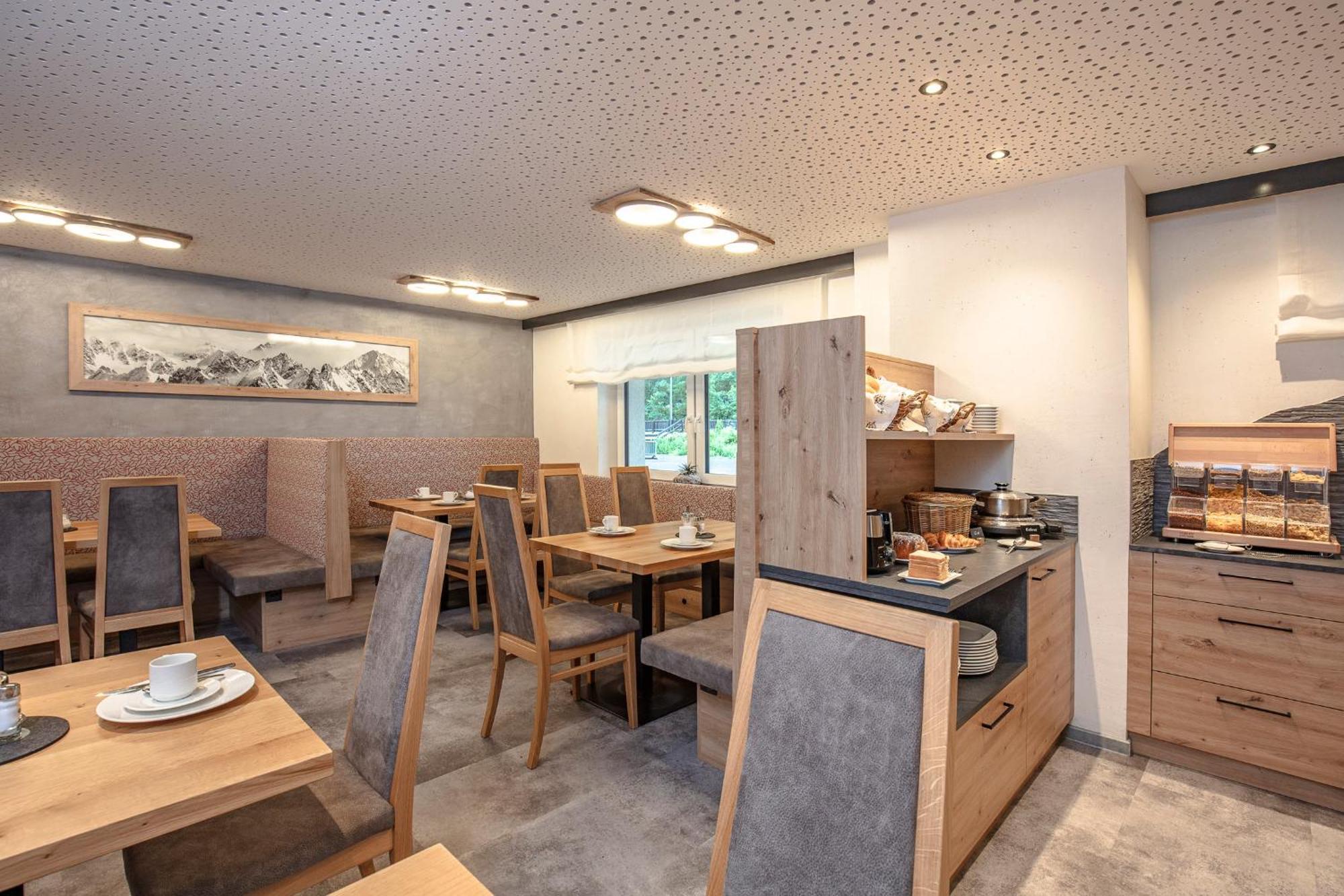 Haus Manfred Hotel Solden Ngoại thất bức ảnh